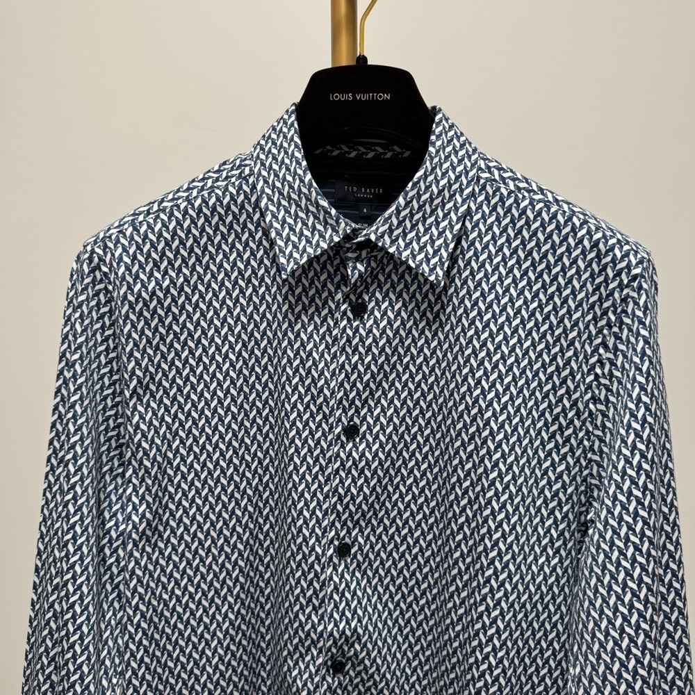 Ted Baker London Slim Fit Blue Geometric Print Shirt (Size 4 / L) - Picture 3 of 16